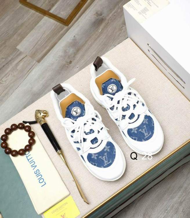 Picture of Louis Vuitton Shoes _SKULVsz38-45H030112610